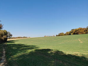 Pozemok v pokojnom prostredí 1401m2 - Veľké Hoste na predaj — foto 1