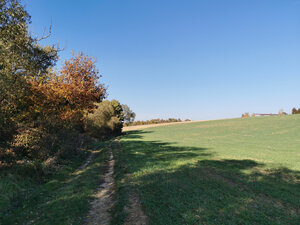Pozemok v pokojnom prostredí 1401m2 - Veľké Hoste na predaj — foto 2