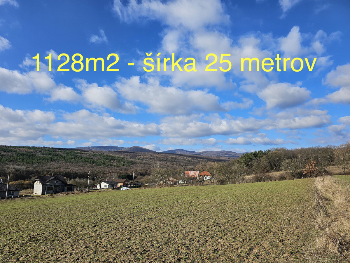 Veľkorysý 1128m2 stavebný pozemok pod lesom