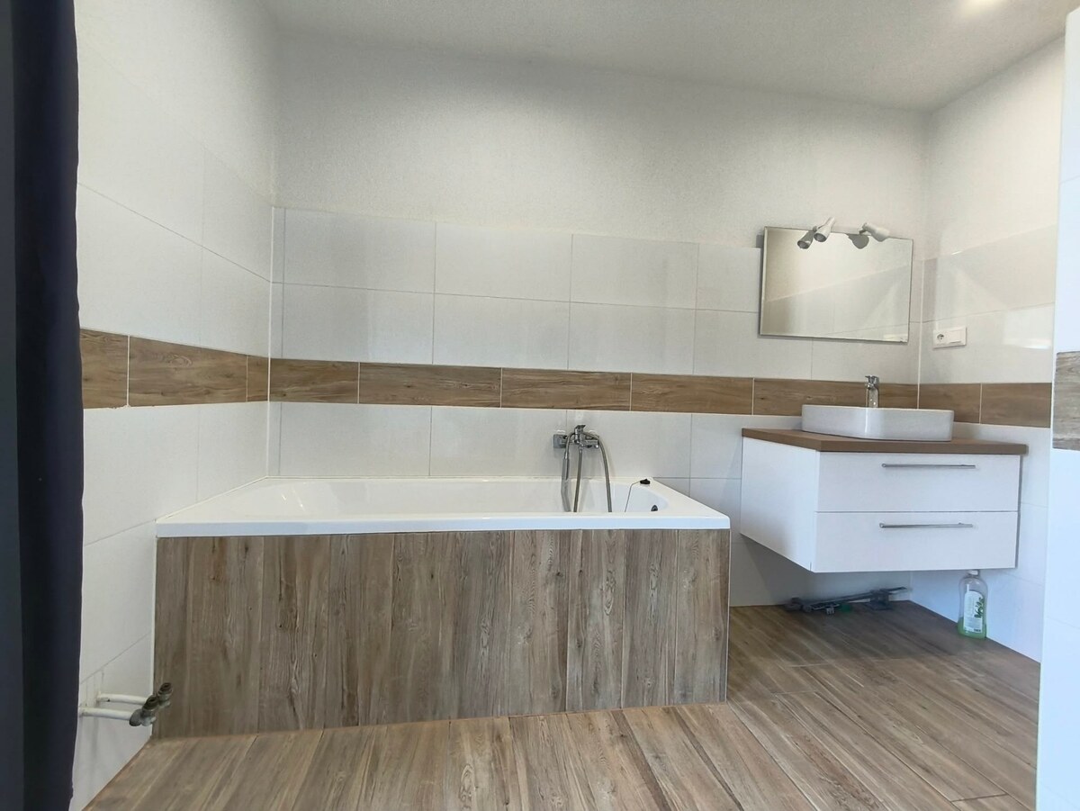 Nový domov bez kompromisov – kompletne zrekonštruovaný tehlový rodinný — foto 7