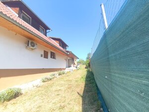 S láskou budovaný domov s dušou v Divín – opäť voľný — foto 3