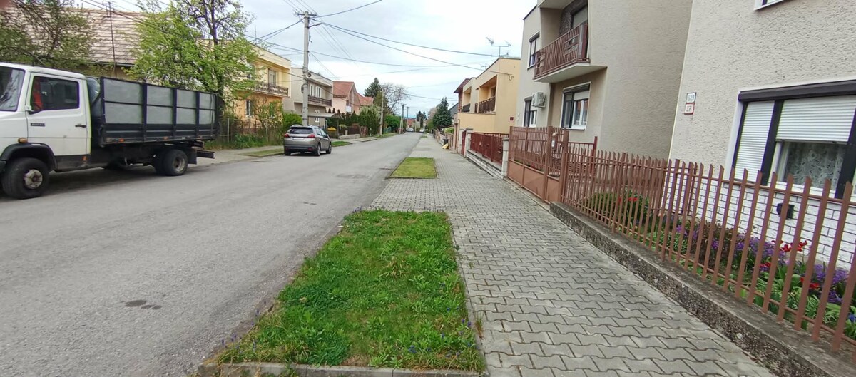 Poctivá stavba v TOP lokalite: 6-izbový dom na Gorkého ul., Fiľakovo — foto 14
