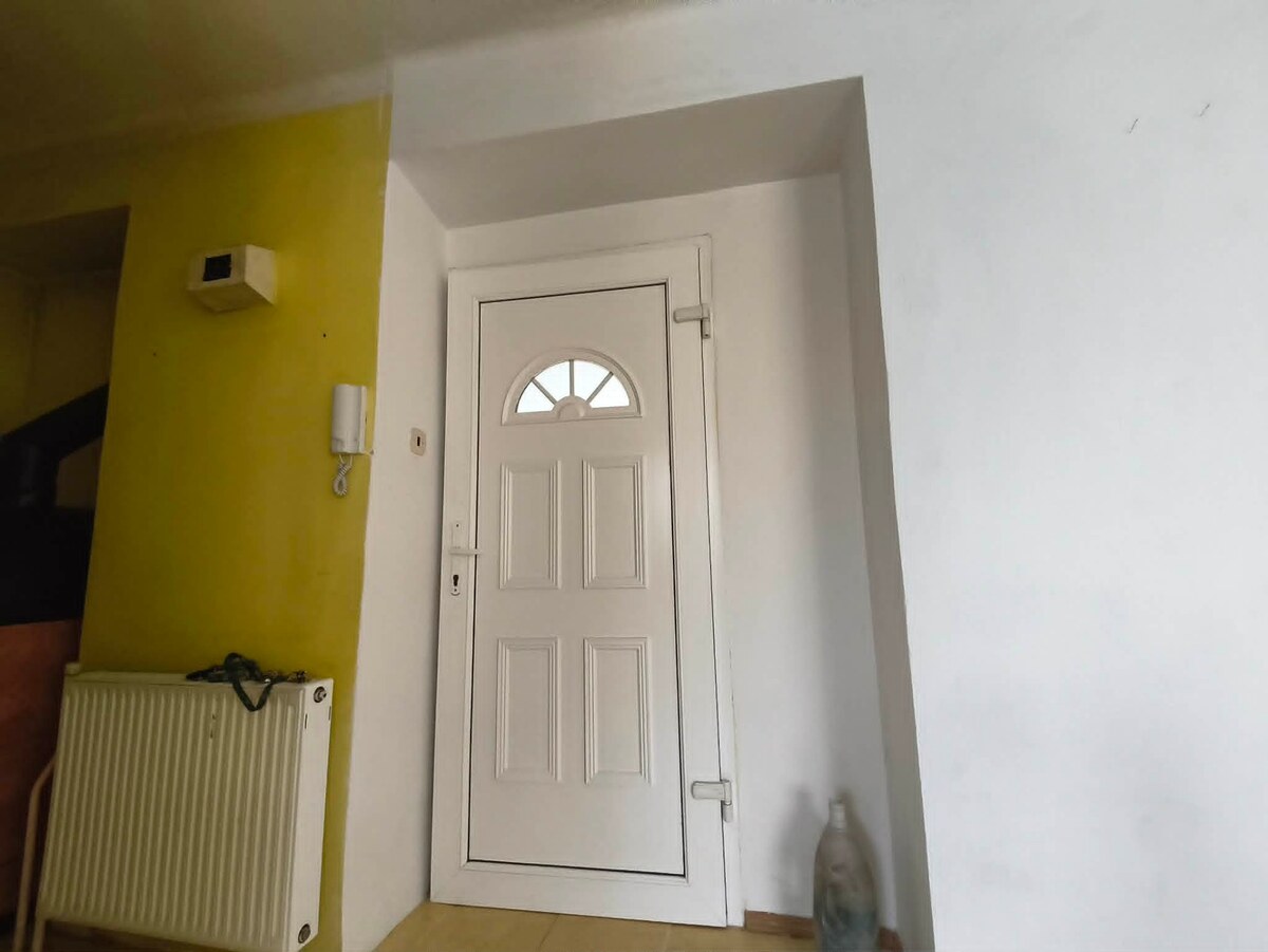 PRIESTRANNÝ 3+1 BYT (91 m²) S ATMOSFÉROU RODINNÉHO DOMU — foto 19