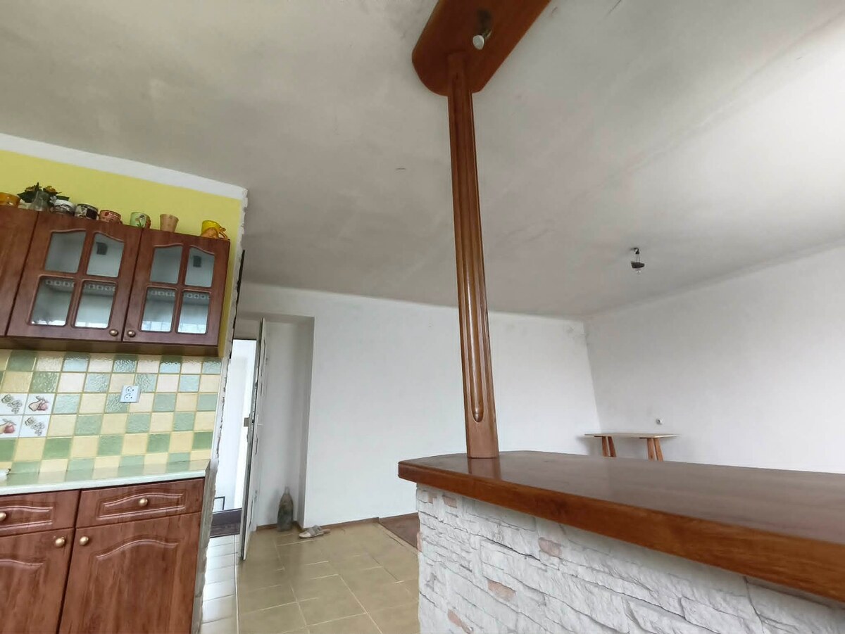 PRIESTRANNÝ 3+1 BYT (91 m²) S ATMOSFÉROU RODINNÉHO DOMU — foto 3