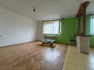 PRIESTRANNÝ 3+1 BYT (91 m²) S ATMOSFÉROU RODINNÉHO DOMU — foto 5