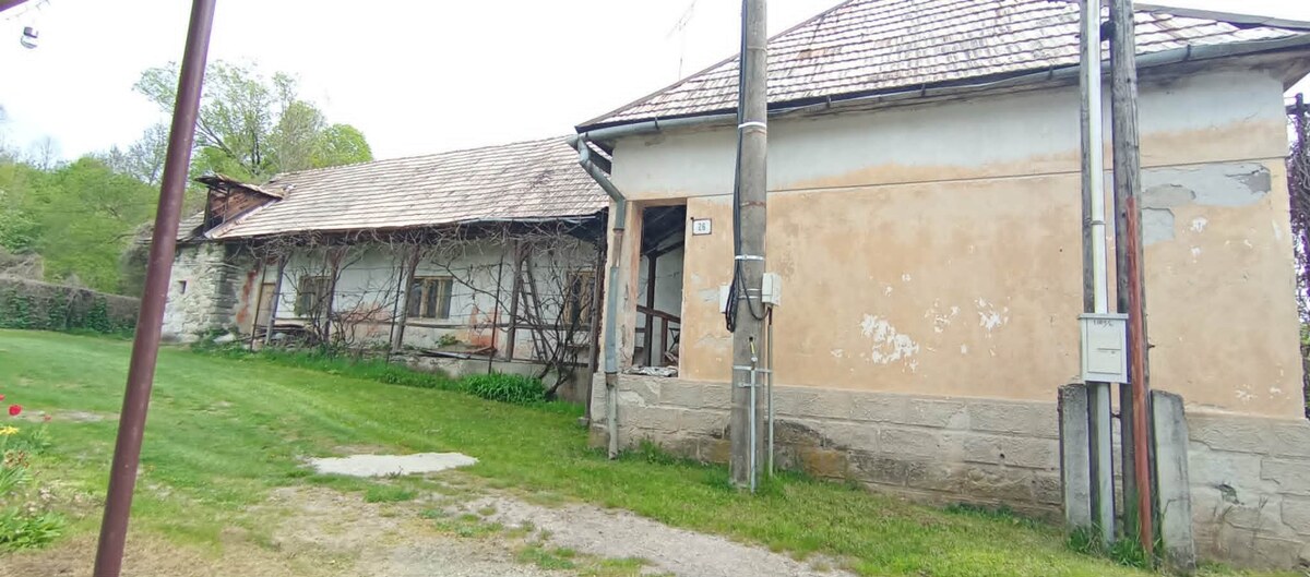 Kamenný dom s gangom a veľkým potenciálom – Lehôtka — foto 3