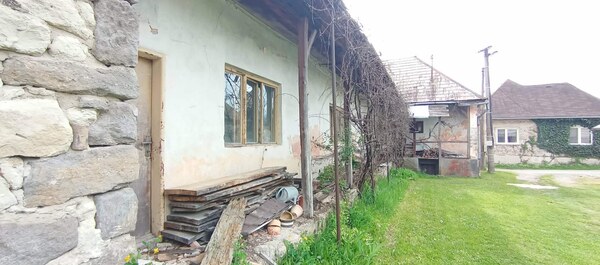 Kamenný dom s gangom a veľkým potenciálom – Lehôtka