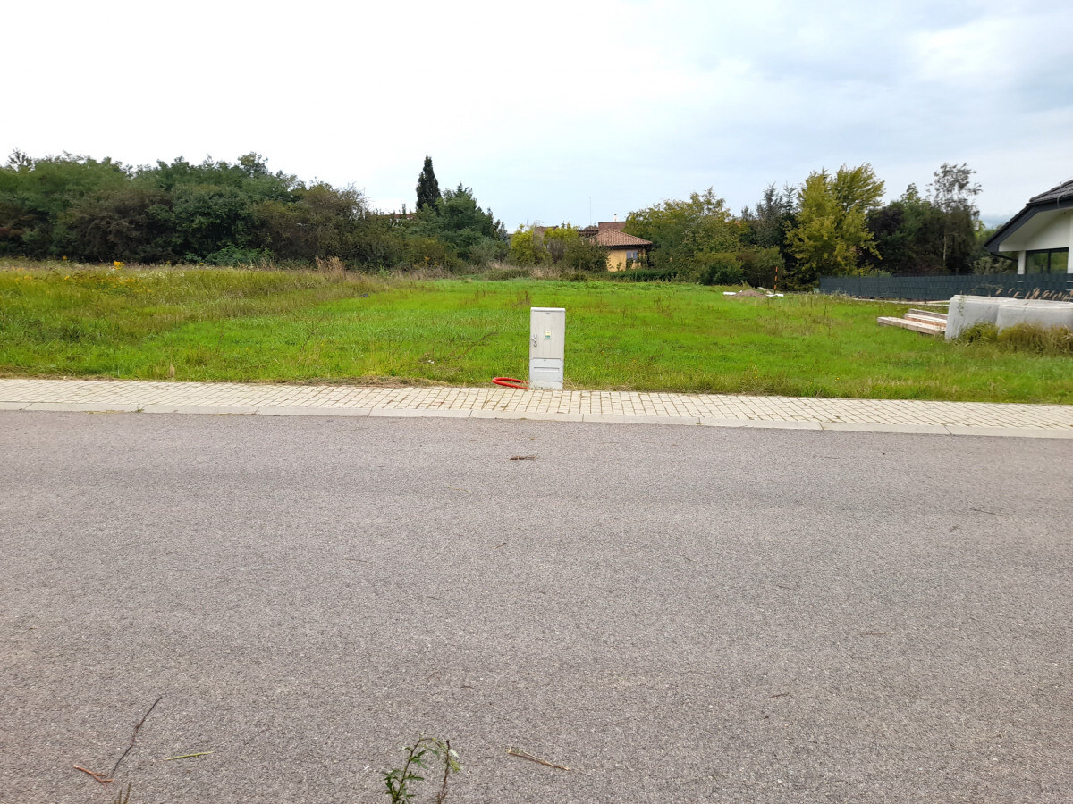 Na predaj stavebný pozemok v obci Beniakovce. — foto 7