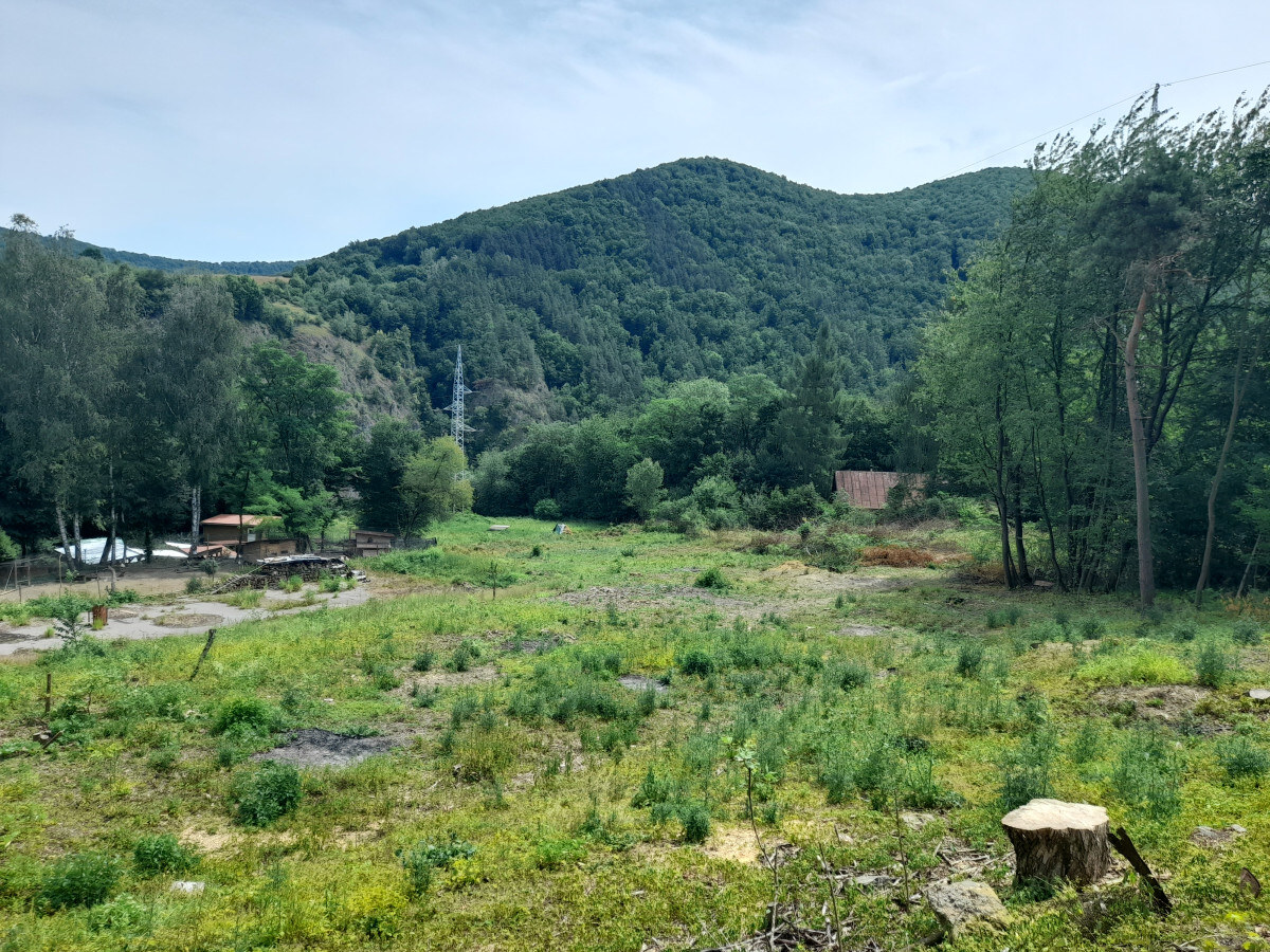 Na predaj pozemok v lone prírody - Ružín — foto 3