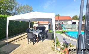 Nové Zámky - predaj rodinného domu s veľkým pozemkom — foto 18