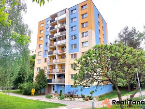 ROŽŇAVA - predaj 3 izbového, kompletne zrekonštruovaného bytu — foto 11