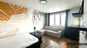 Bratislava Rača - predaj 1 izbového zrekonštruovaného bytu — foto 2