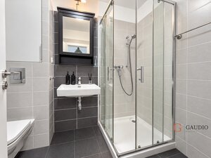 GAUDIO reality | zariadený, dve izby s lodžiou na Muchovom námestí | Garážové parkovanie — foto 13