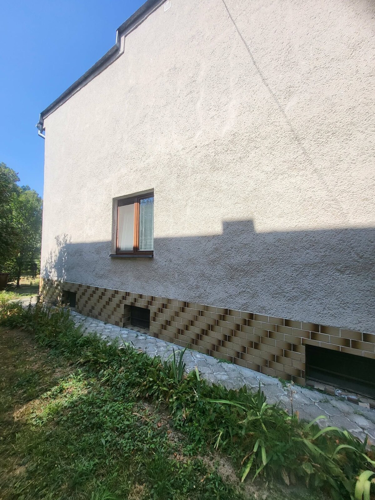 Na predaj priestranný rodinný dom v Michalovciach — foto 2