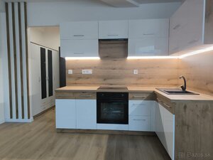 Prenájom 2 izbového bytu v centre  — foto 3