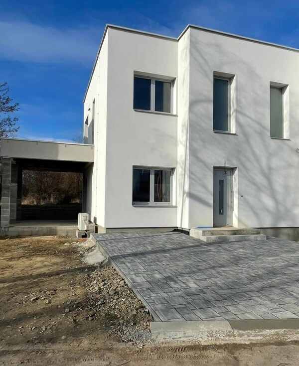 Predaj novostavby holodomu – Biela Hora