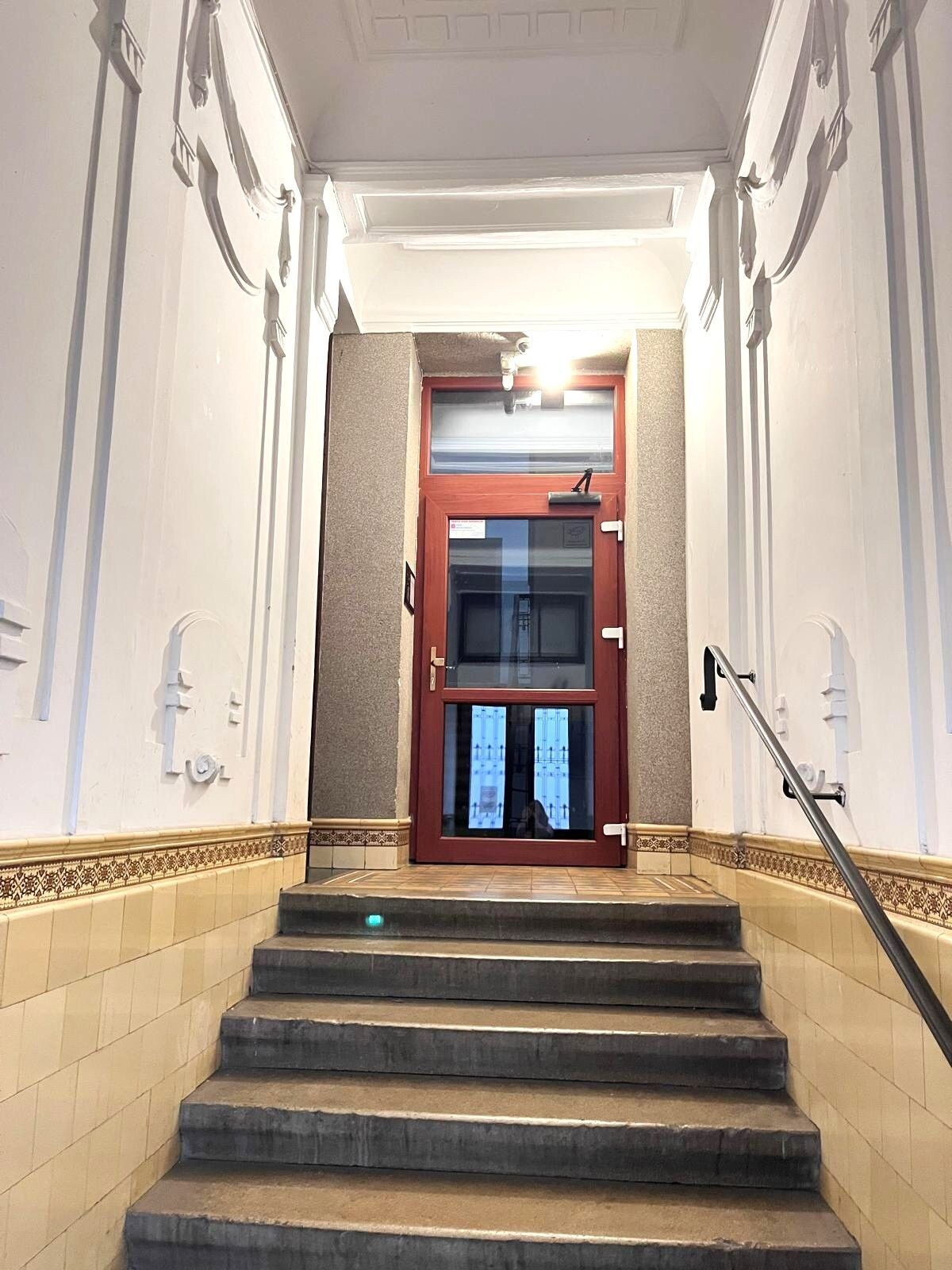Prenájom priestoru v centre mesta s výkladom do ulice — foto 13