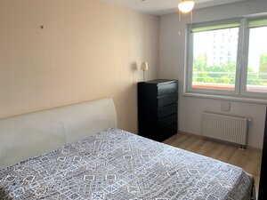 Priestranný 2 izb. byt vo výbornej lokalite, kryté parkovacie miesto v cene — foto 6