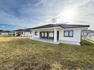 5 izbový rodinný dom Kvetoslavov - PREDAJ  — foto 1