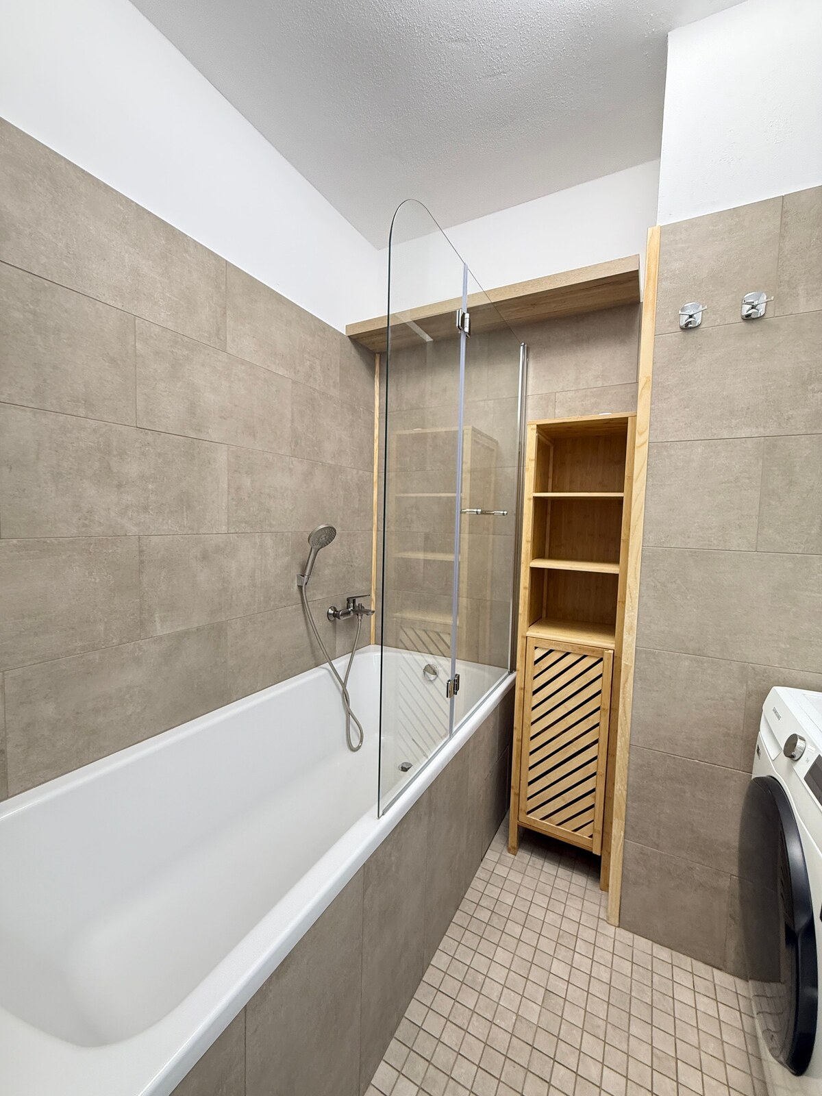 2-IZBOVÝ BYT PO KOMPLETNEJ REKONŠTRUKCII SO SÚKROMNOU ZÁHRADOU 50 m² | HVIEZDOSLAVOV — foto 12
