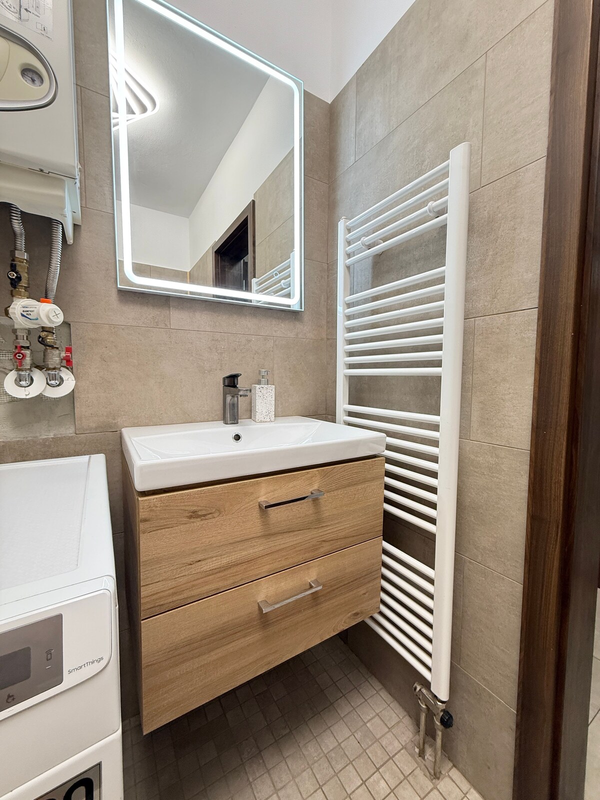2-IZBOVÝ BYT PO KOMPLETNEJ REKONŠTRUKCII SO SÚKROMNOU ZÁHRADOU 50 m² | HVIEZDOSLAVOV — foto 15