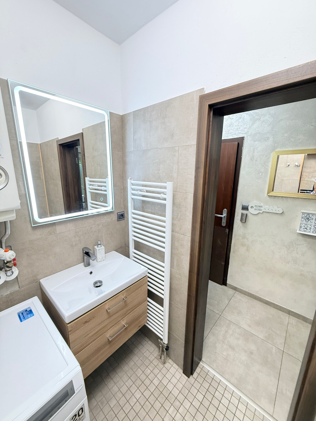 2-IZBOVÝ BYT PO KOMPLETNEJ REKONŠTRUKCII SO SÚKROMNOU ZÁHRADOU 50 m² | HVIEZDOSLAVOV — foto 16