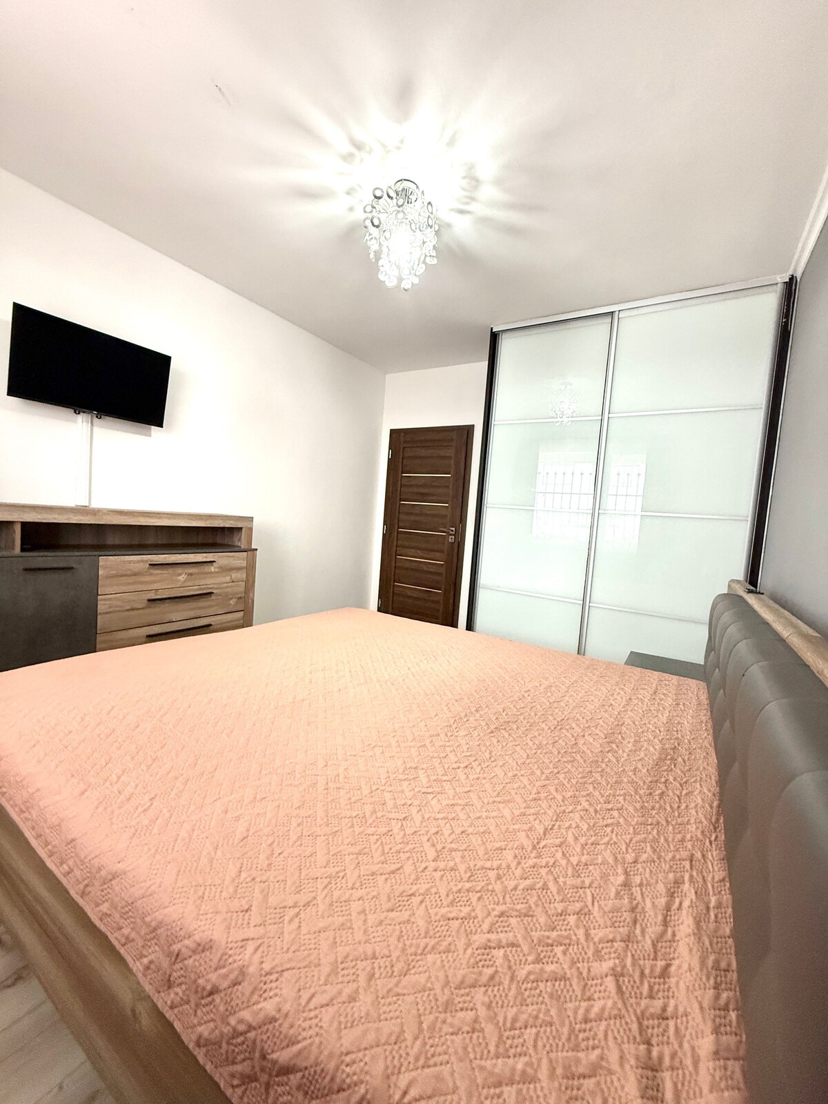 2-IZBOVÝ BYT PO KOMPLETNEJ REKONŠTRUKCII SO SÚKROMNOU ZÁHRADOU 50 m² | HVIEZDOSLAVOV — foto 9