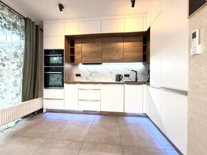 2-IZBOVÝ BYT PO KOMPLETNEJ REKONŠTRUKCII SO SÚKROMNOU ZÁHRADOU 50 m² | HVIEZDOSLAVOV — foto 6