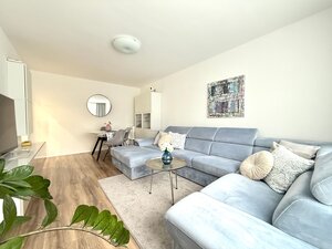 3-izbový SLNEČNÝ byt po kompletnej rekonštrukcii v Ružinove – Štefunkova ulica – PREDAJ — foto 2