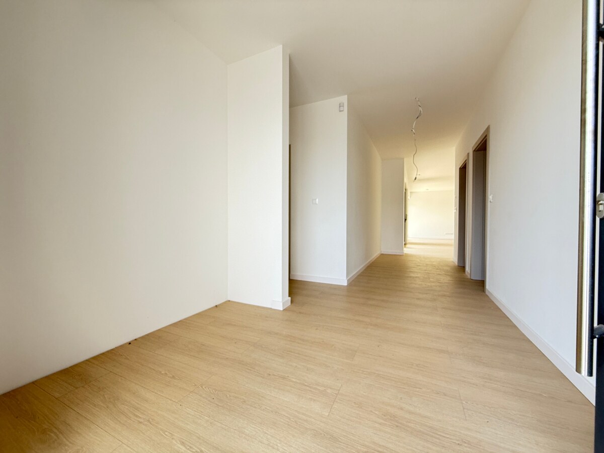 Prémiový 4-izbový rodinný dom s garážou – Hviezdoslavov - PREDAJ — foto 5