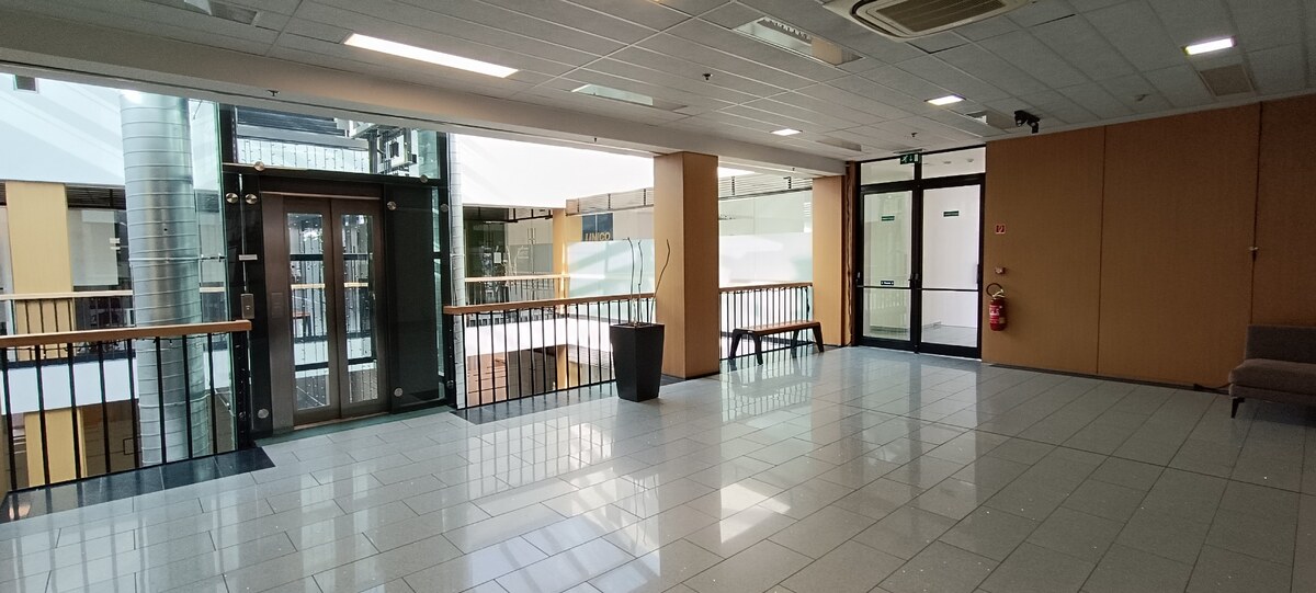 Reprezentatívny priestor, na prenájom, 174,5 m² / 87,17 m² a 87,33 m — foto 3