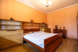 Na predaj rodinný dom s veľkým slnečným pozemkom v obci Mostová — foto 6