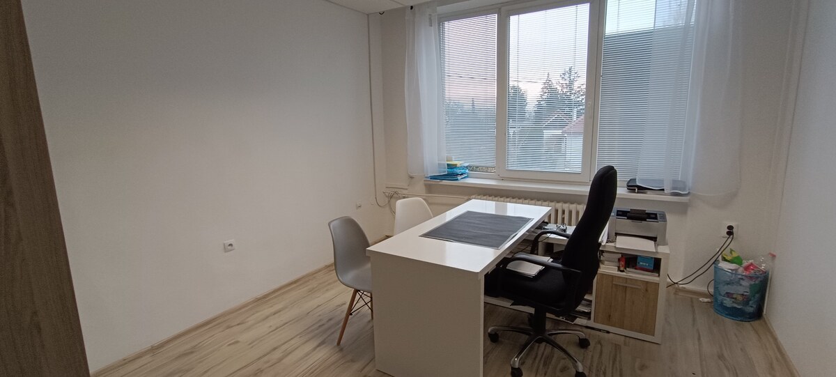 Prenájom, kancelárske priestory, Galanta, 15m2 — foto 4