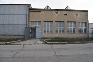 Prenájom, murovaný sklad, výrobná, skladová hala, 250m2, Galanta — foto 1