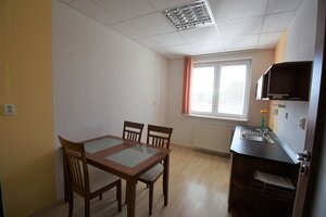 Kancelárske priestory na prenájom, Galanta — foto 8