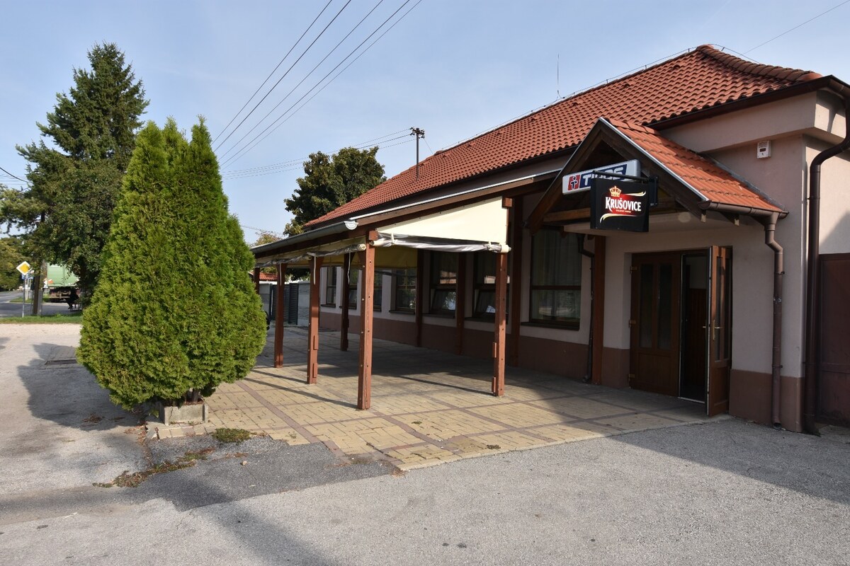 Budova  s pozemkom na predaj, 18 árov, Čierny Brod — foto 2
