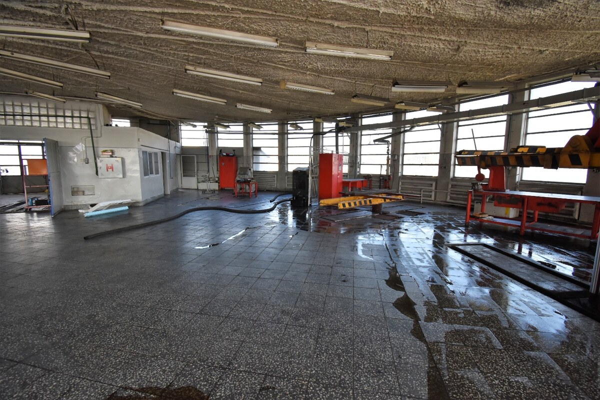 Na prenájom budova na podnikanie, 430 m², Sereď — foto 5