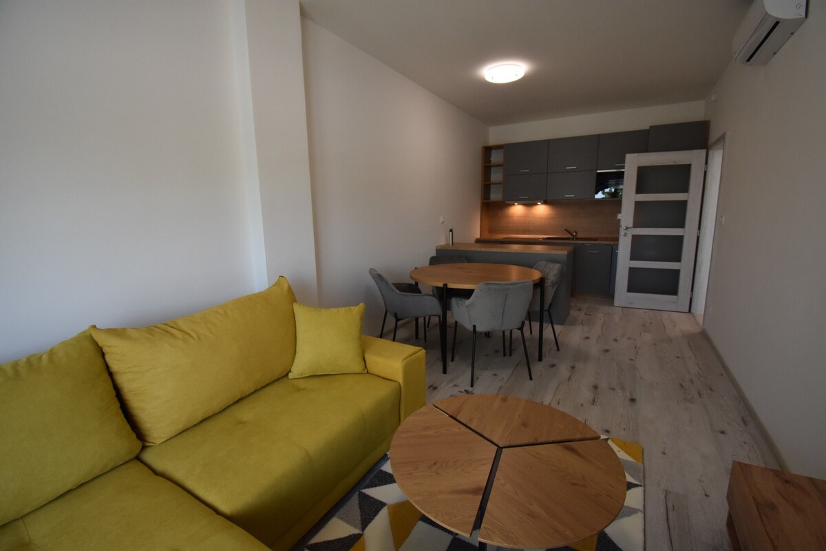 Pre náročných, Prenájom 2i bytu v novostavbe, centrum, Galanta