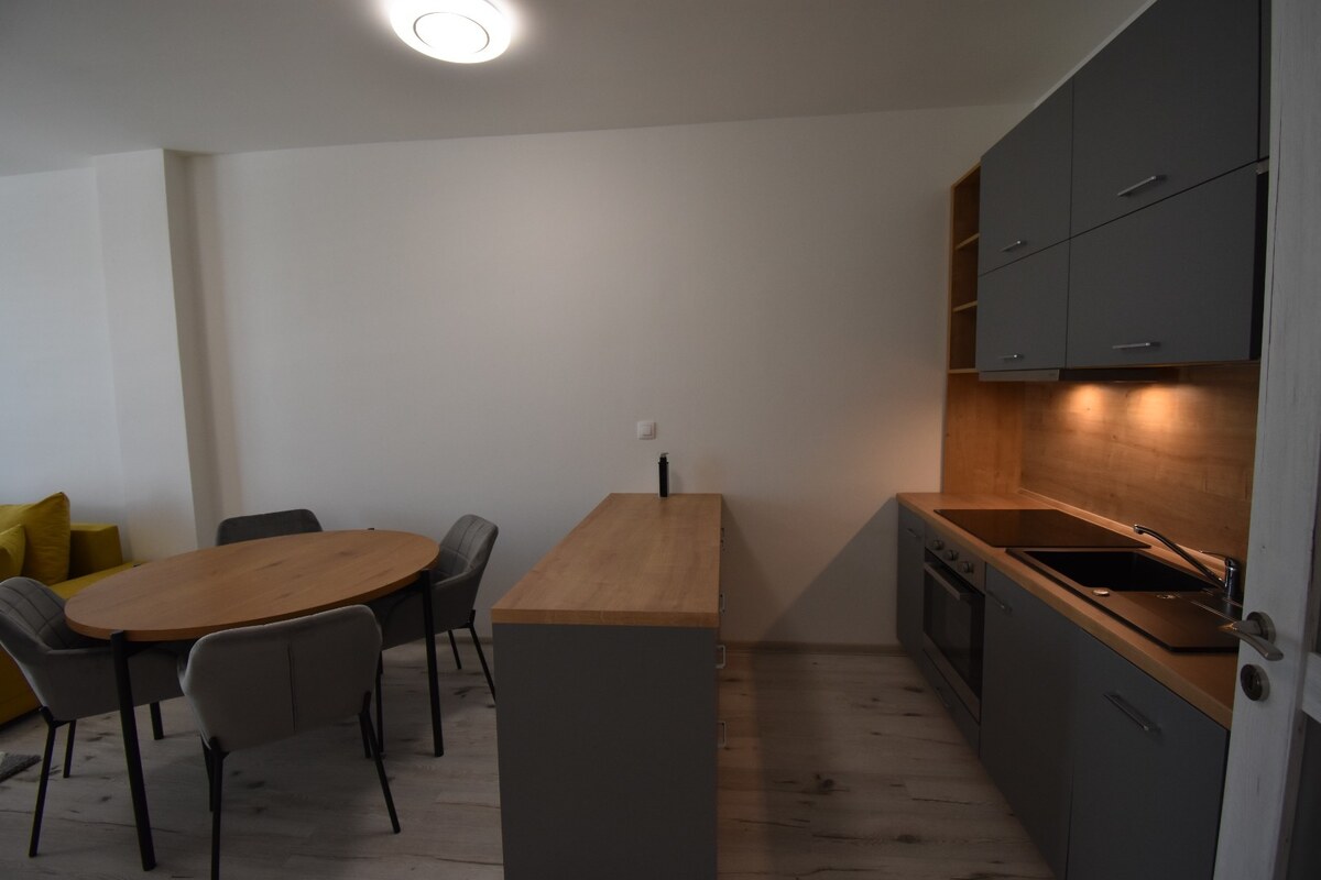 Pre náročných, Prenájom 2i bytu v novostavbe, centrum, Galanta — foto 6