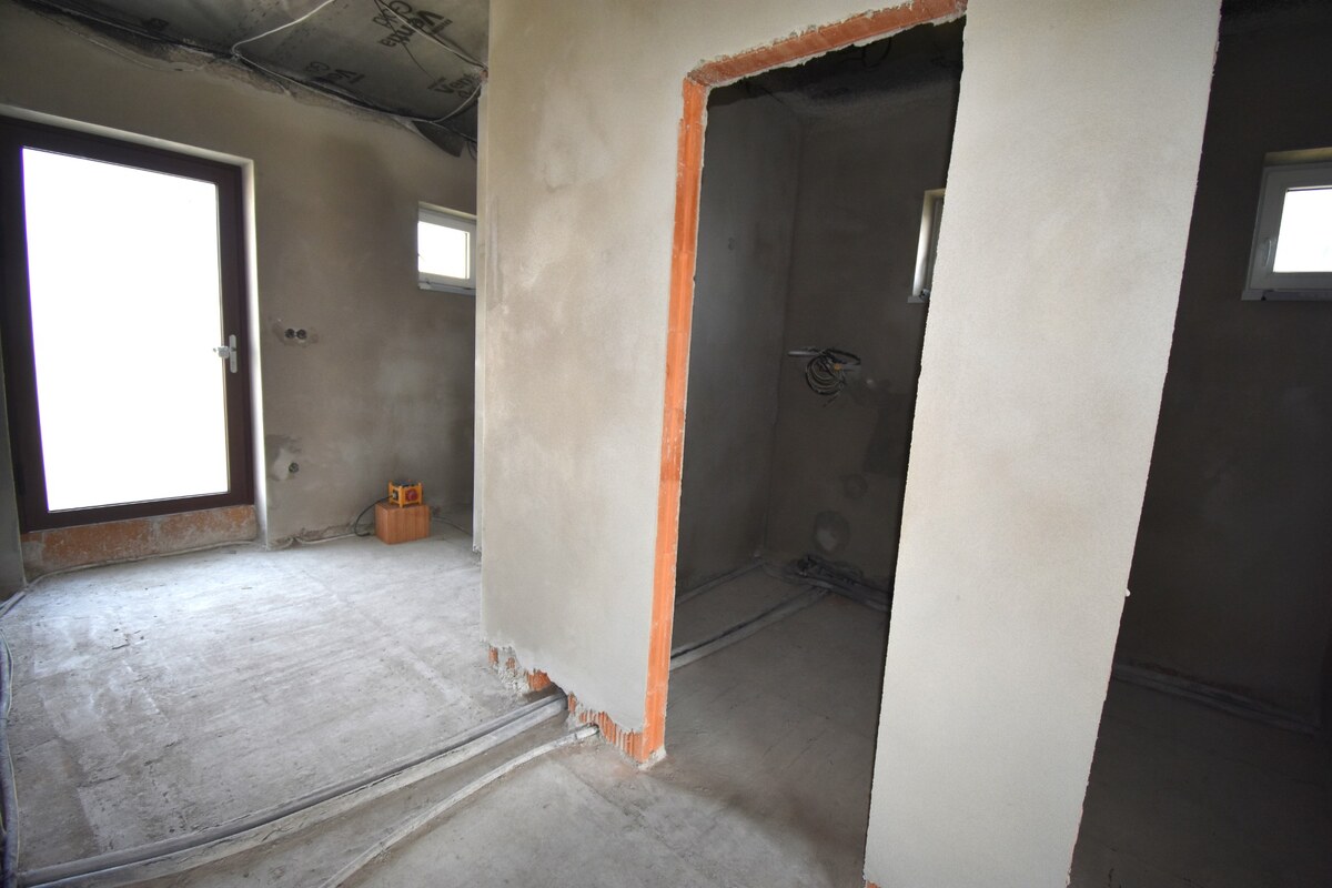 Novostavba s garážou, 225 m²,  Košúty — foto 4