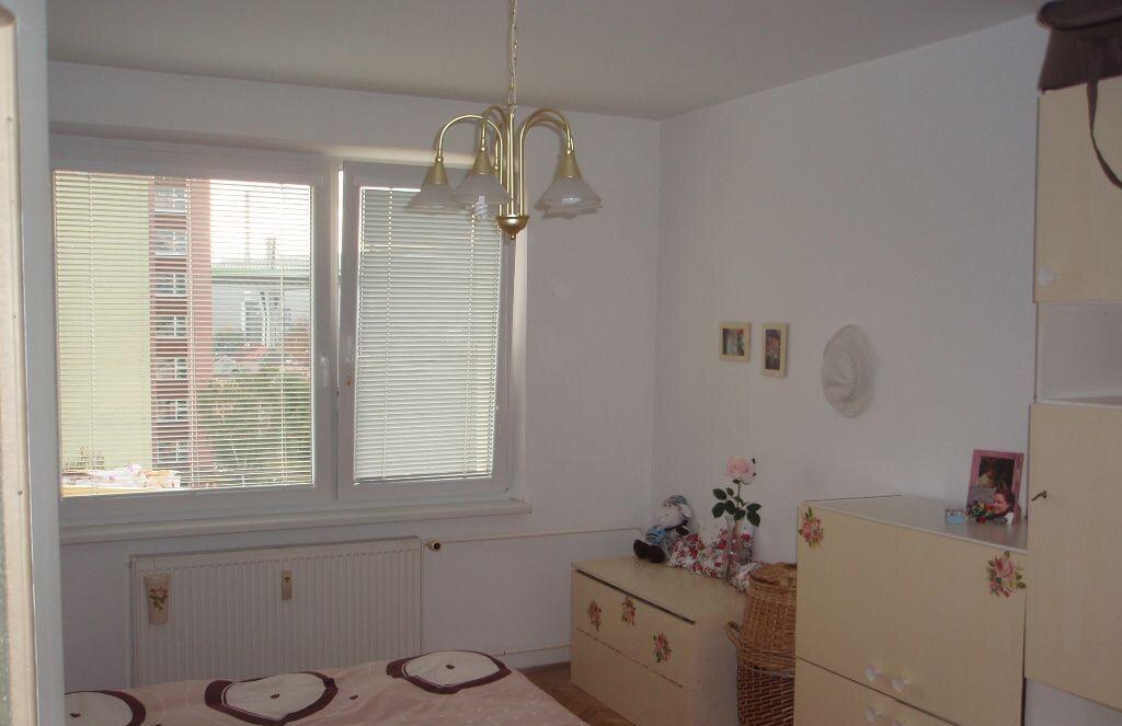 PB2106 - 2 1 byt Stred, PB - zatep. bytovka, neprerobený, 62 m2 — foto 2