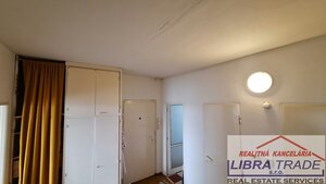 PREDAJ - Zachovalý 3 izbový byt s loggiou na Košickej ulici v Komárne  — foto 8