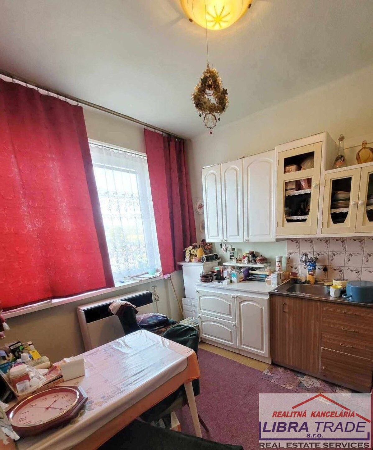 VEĽKÉ KOZMÁLOVCE - RD s garážou a pekným pozemkom. — foto 12