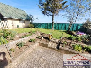 VEĽKÉ KOZMÁLOVCE - RD s garážou a pekným pozemkom. — foto 7