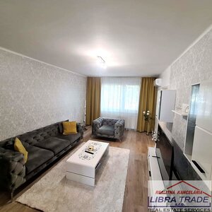 PREDAJ - Kompletne prerobený 3 izbový byt neďaleko centra v Komárne  — foto 12