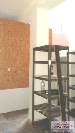 Predaj - polyfunkčný objekt s 2 bytovými jednotkami a podnikateľskými priestormi v centre Komárna — foto 22