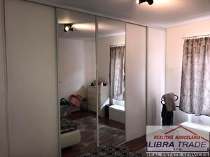 Predaj - 8 izbový rodinný dom pre viacčlennú rodinu vhodný aj pre podnikanie v Komárne — foto 36