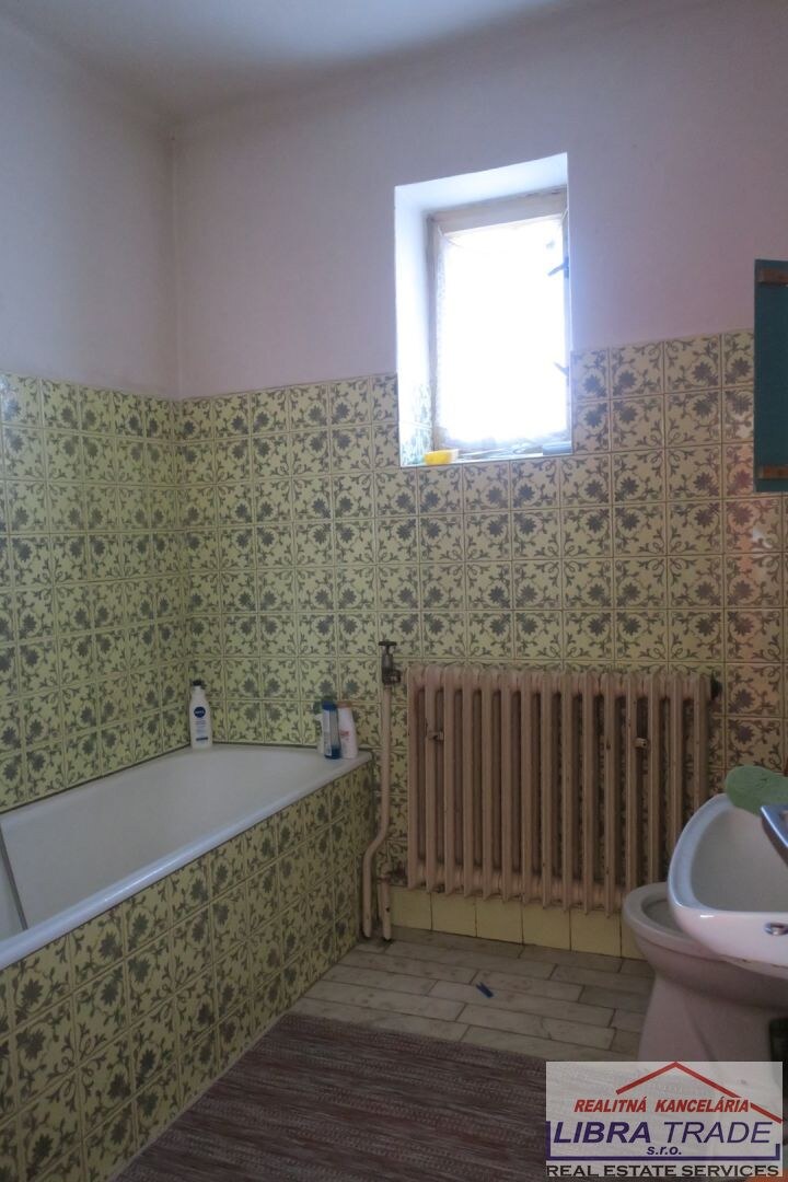Rodinný dom na predaj v obci Hul. — foto 15