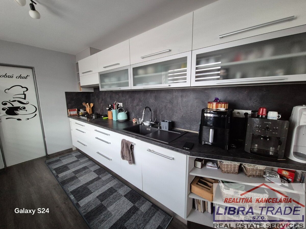 /Exkluzívne iba u Nás/Predaj 7-izb.RD po kompletnej rekonštrukcii v Šuranoch. — foto 5