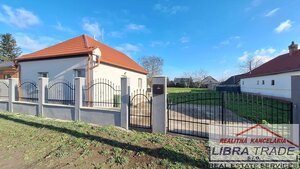 EXKLUZÍVNY PREDAJ - 2 izbový rodinný dom v Okoličnej na Ostrove  — foto 1